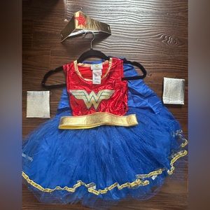 Wonder Woman kids costume size small (3-4T). Only worn once.